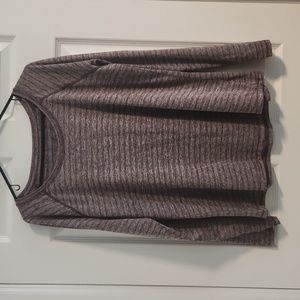 Xersion long sleeve workout shirt